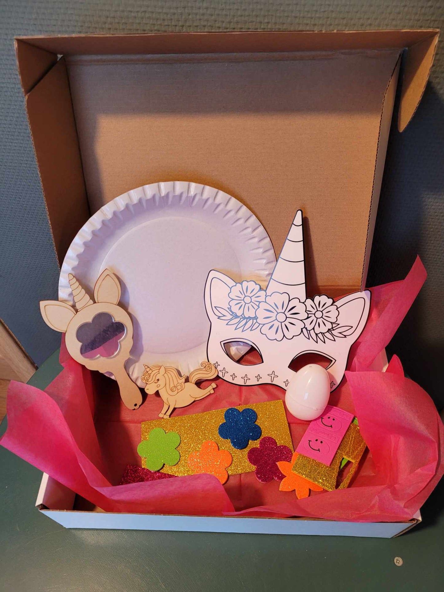 Box 2-4 ans : Au lit, petite licorne !